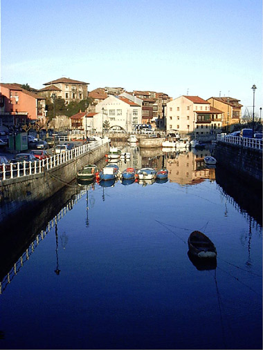 Llanes